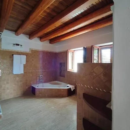 بيت للعطل Casa Bet Con Piscina Y Jardin. سانت ميكيل ذي بالان